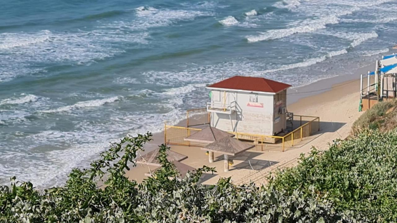 Magic On The Sea-Suites With A Private Jacuzzi And A Private Sea View Netanya Exterior foto