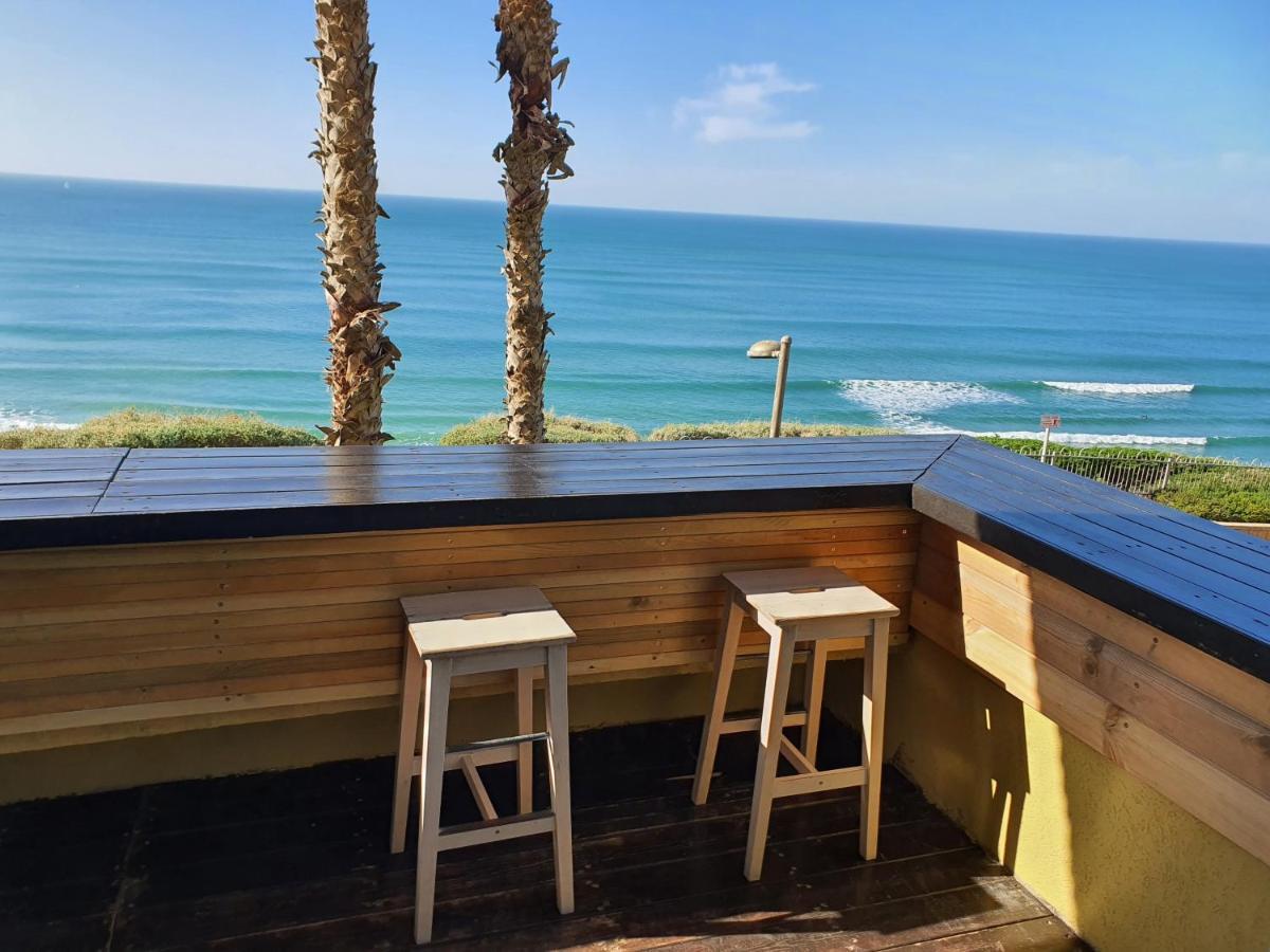 Magic On The Sea-Suites With A Private Jacuzzi And A Private Sea View Netanya Cameră foto