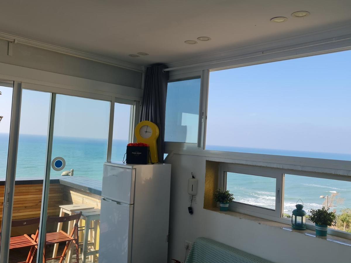 Magic On The Sea-Suites With A Private Jacuzzi And A Private Sea View Netanya Exterior foto